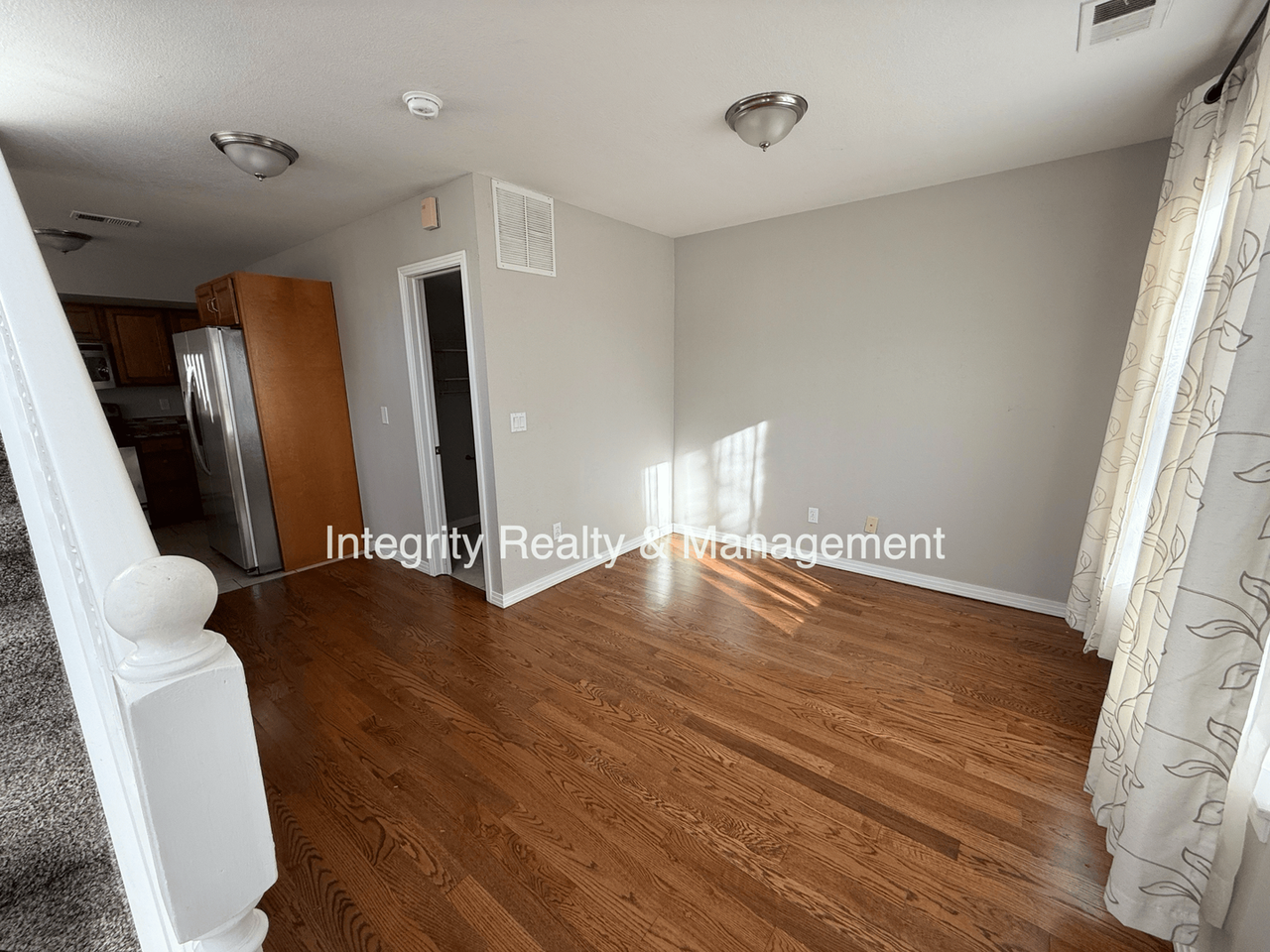 4001 E 16th Ave - Photo 4 of 10