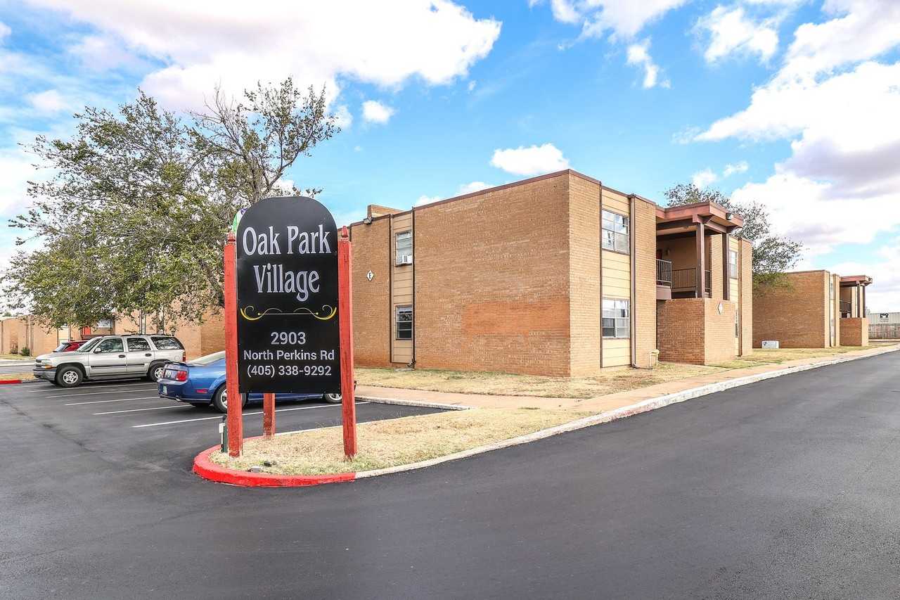 Oak Park Village - Photo 2 of 4