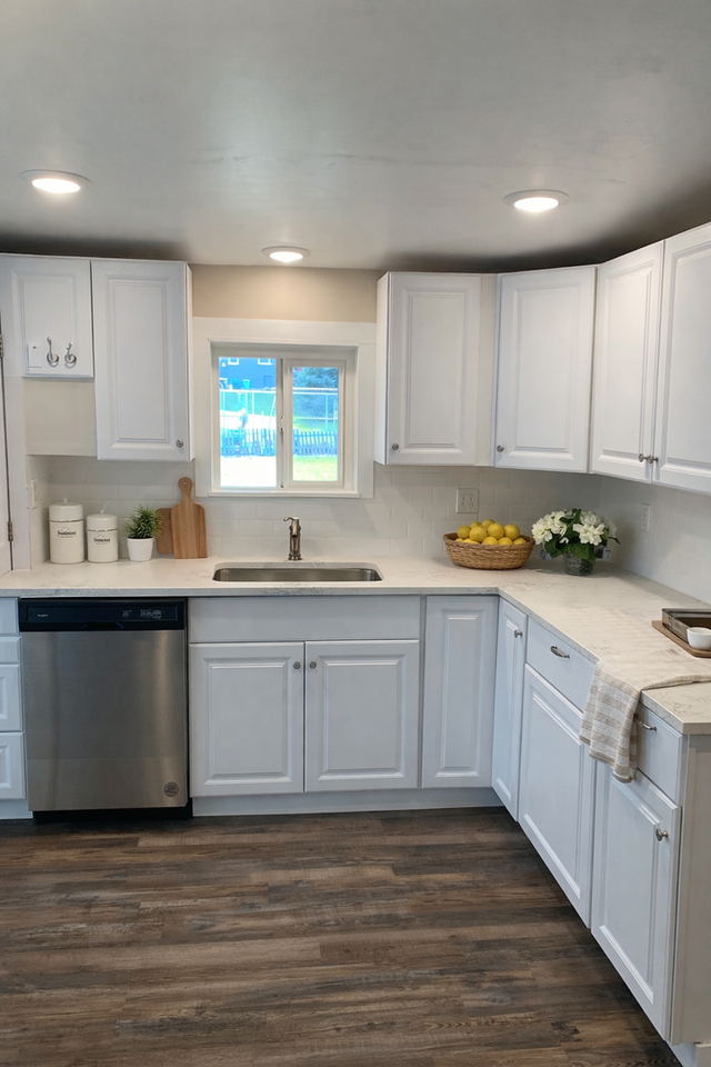 606 W Fremont Ave - Photo 3 of 15