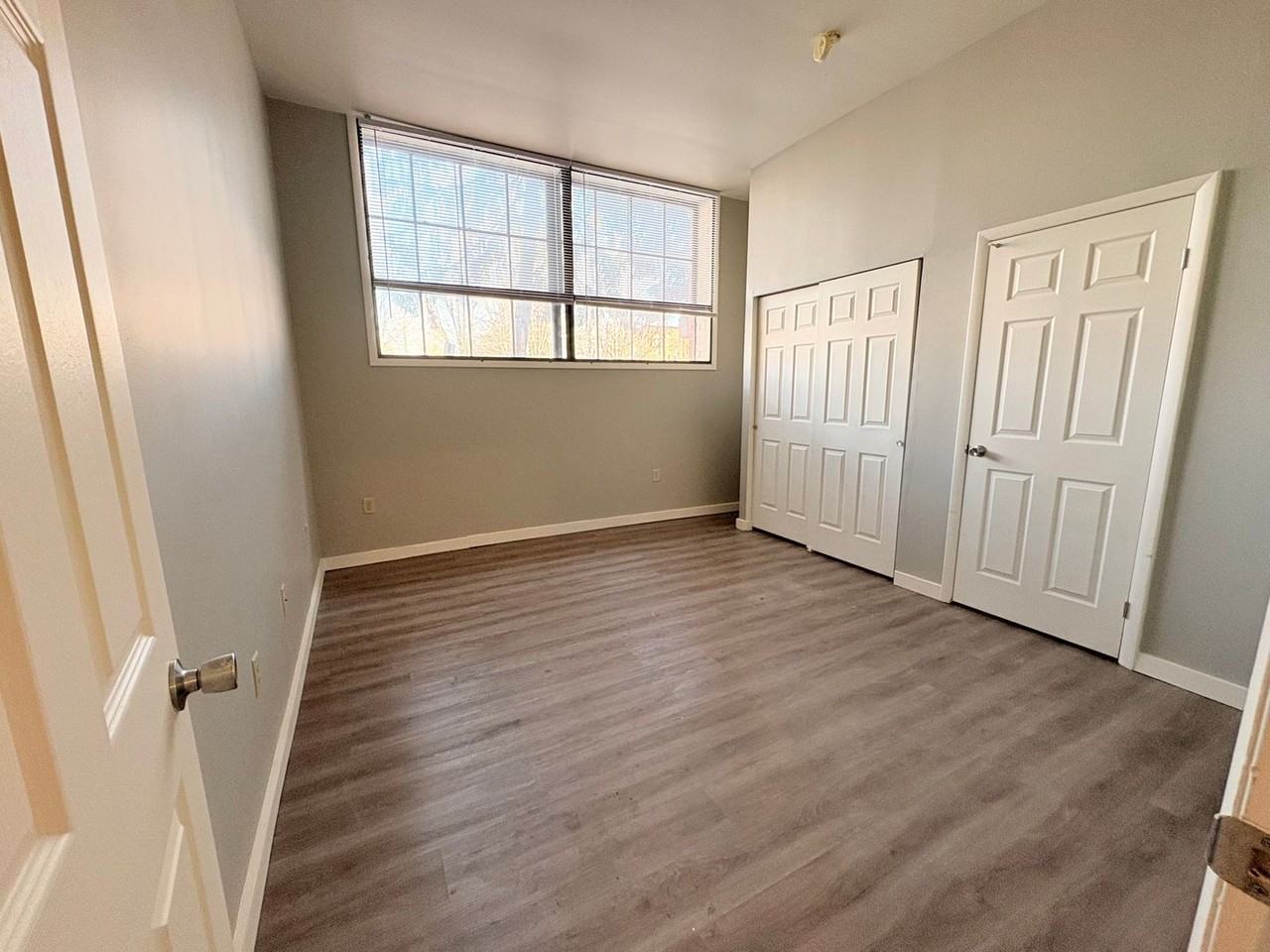 40 Grant St #4 - Photo 7 of 10