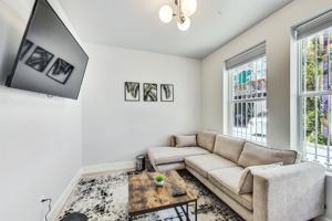 featured image of 1026 Capp St