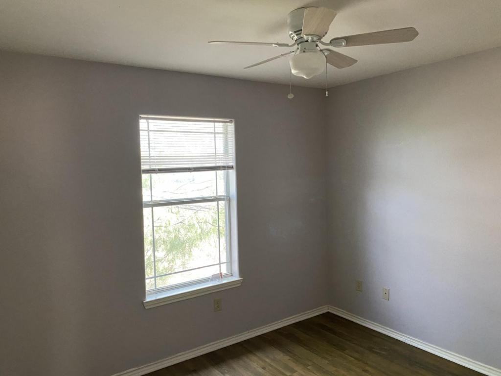 403 N 48th St - Photo 4 of 8