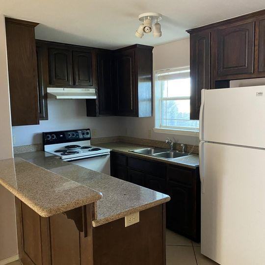 403 N 48th St - Photo 7 of 8