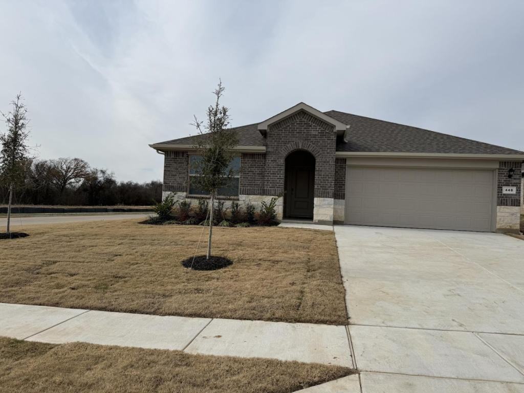 448 Kaufman Dr - Photo 2 of 20