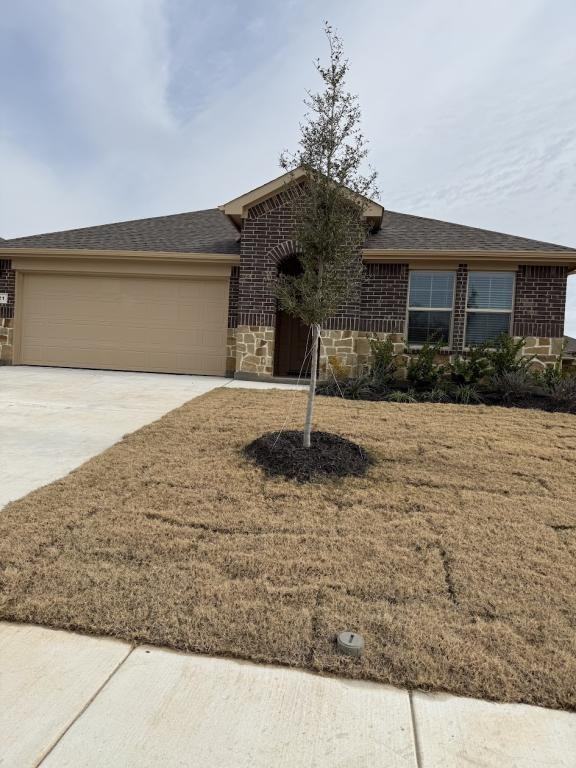 421 Blanco Dr - Photo 2 of 18