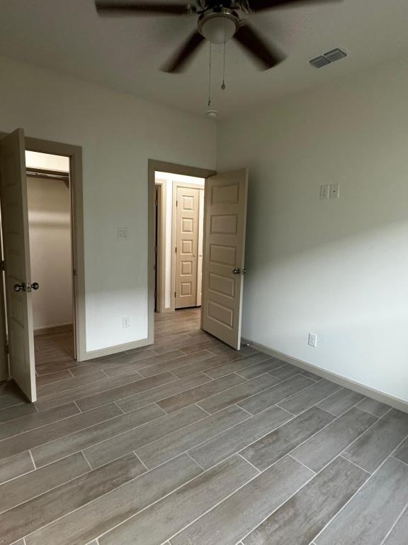 609 N Emerald Ave - Photo 4 of 9