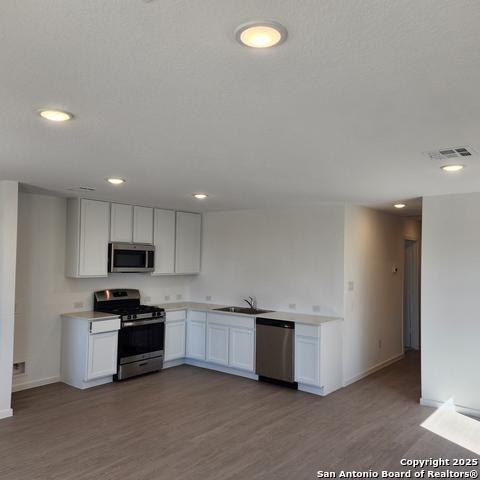 7204 India Star - Photo 3 of 9