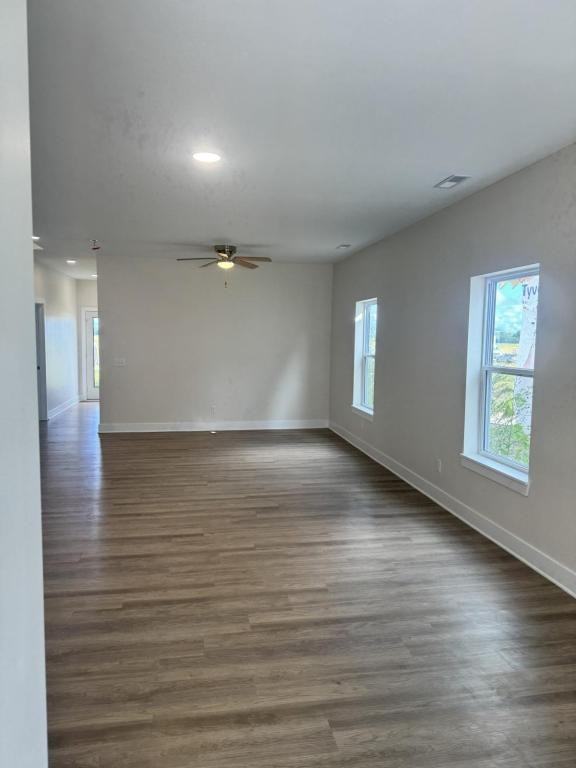 1106 Emerald Cove Drive, Clear Lake, IA 50428 - Photo 6 of 13