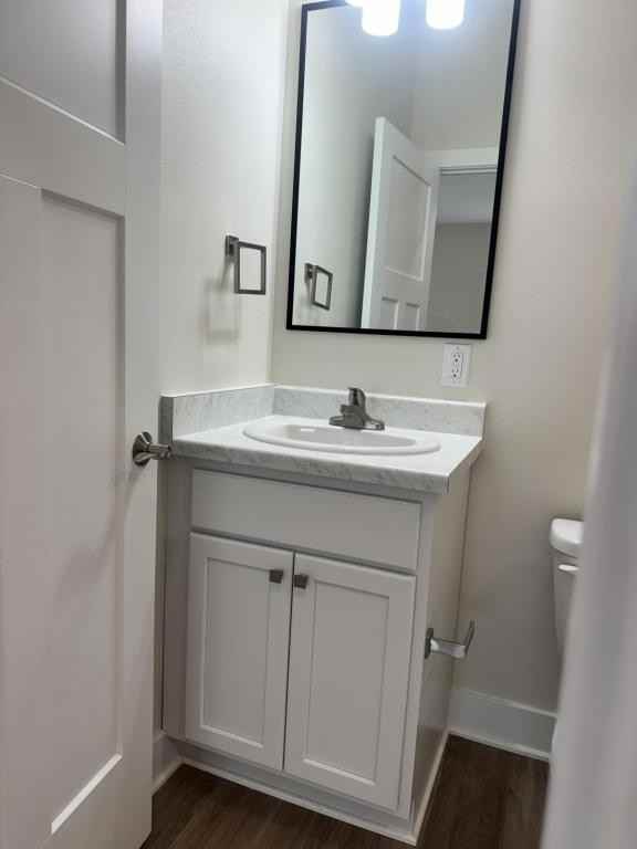 1106 Emerald Cove Drive, Clear Lake, IA 50428 - Photo 7 of 13