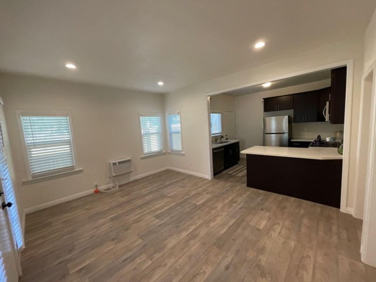 524 Lincoln Ave. - Photo 3 of 24