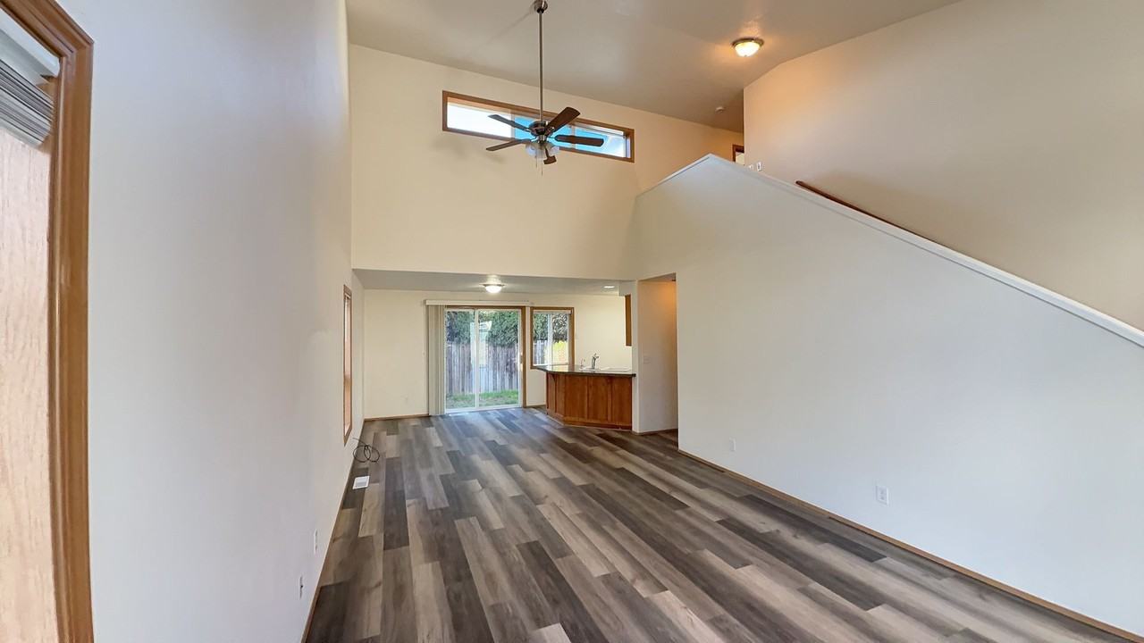 2471 Hackney Ct Se - Photo 5 of 18