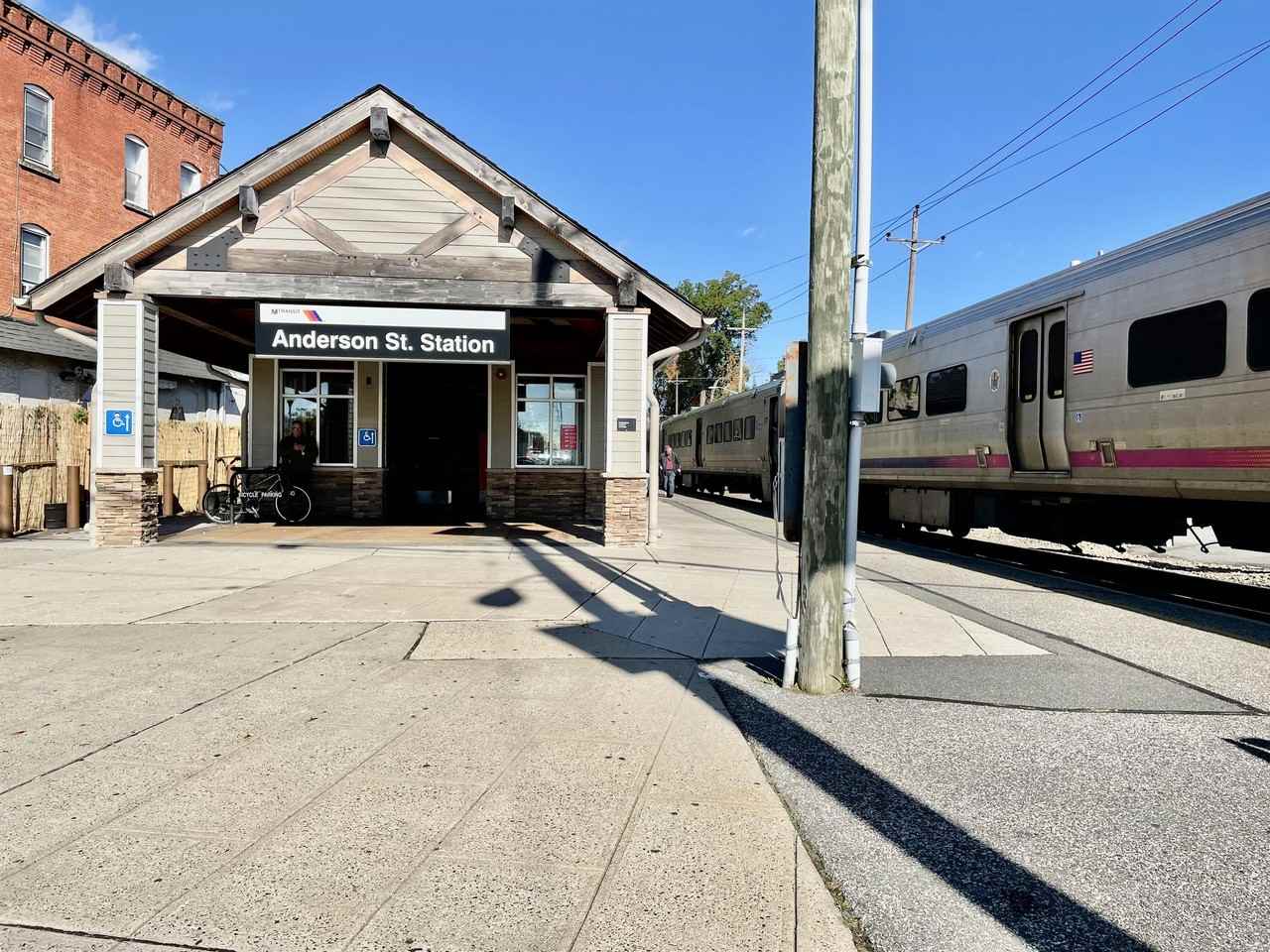 85 Anderson St Apt C5 - Photo 3 of 6