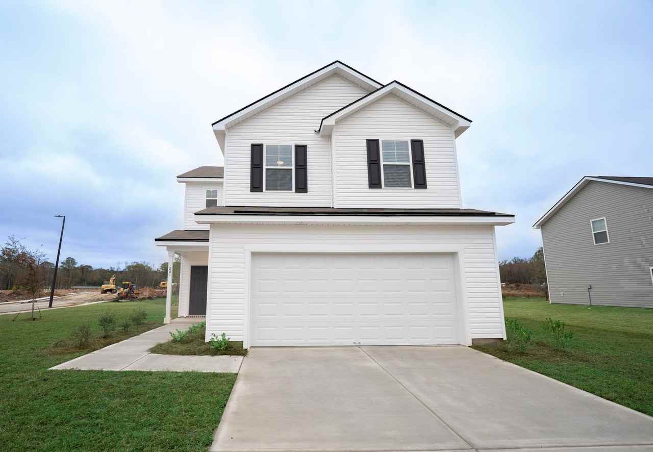 201 Chime Creek Dr - Photo 2 of 26