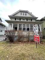 featured image of 640 Magee Ave #1