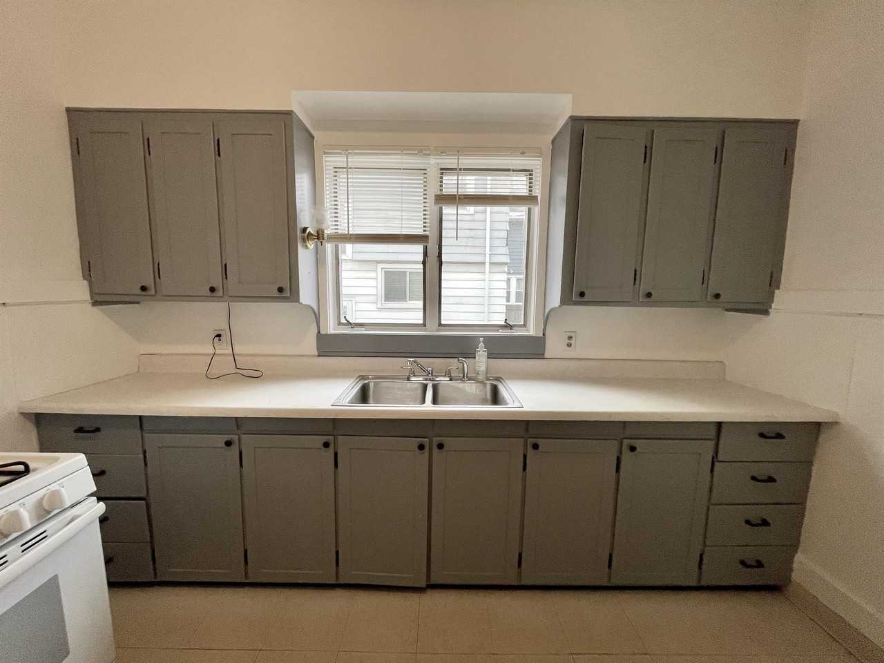 640 Magee Ave #1 - Photo 2 of 21