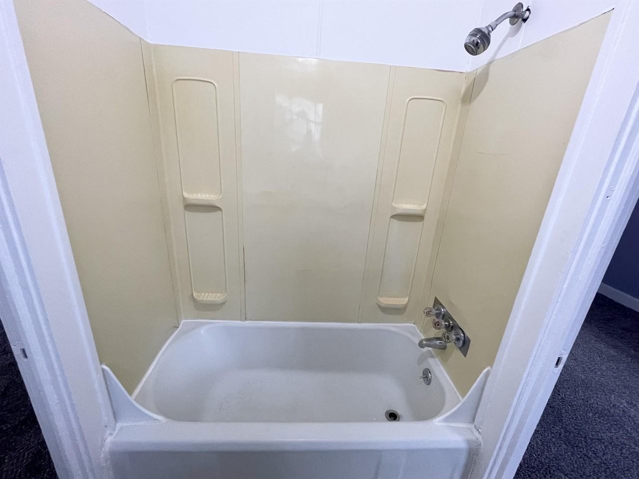 640 Magee Ave #1 - Photo 6 of 21