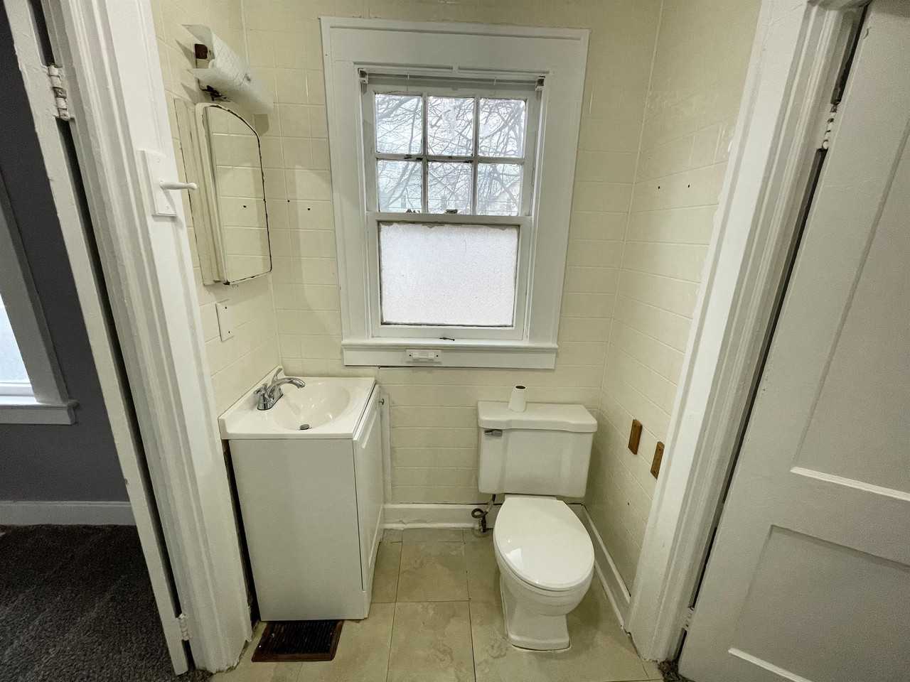640 Magee Ave #1 - Photo 2 of 21