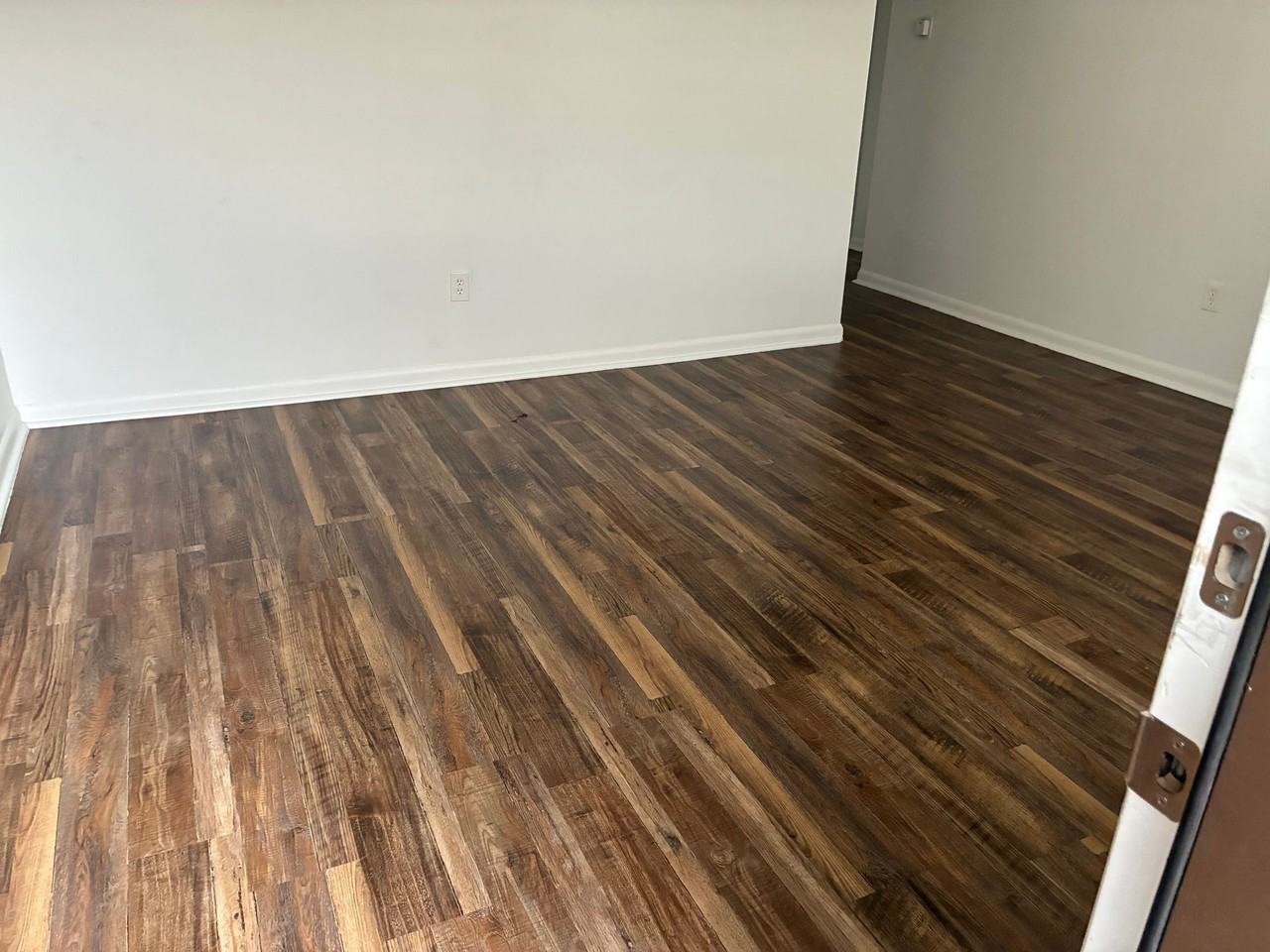 First month FREE! Nice 2 - Photo 2 of 6