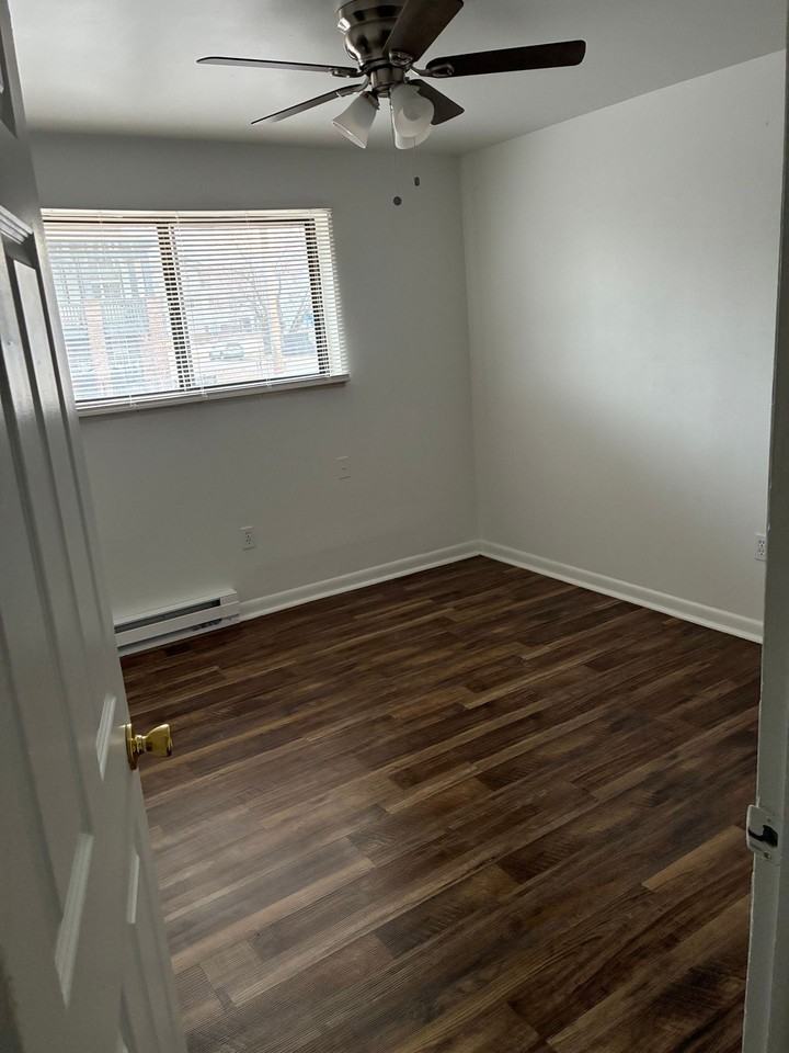 First month FREE! Nice 2 - Photo 5 of 6