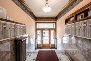 1785 Bryant Ave S - Photo 1 of 1