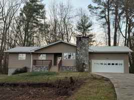 featured image of 245 Meadowbrook Rd