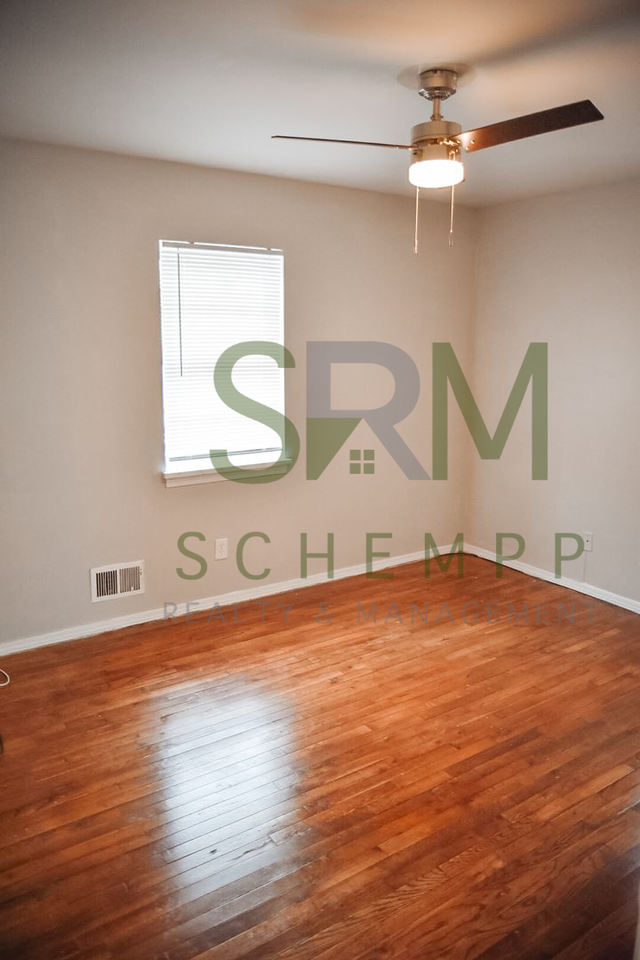 4700 Walnut Grove Ave - Photo 7 of 14