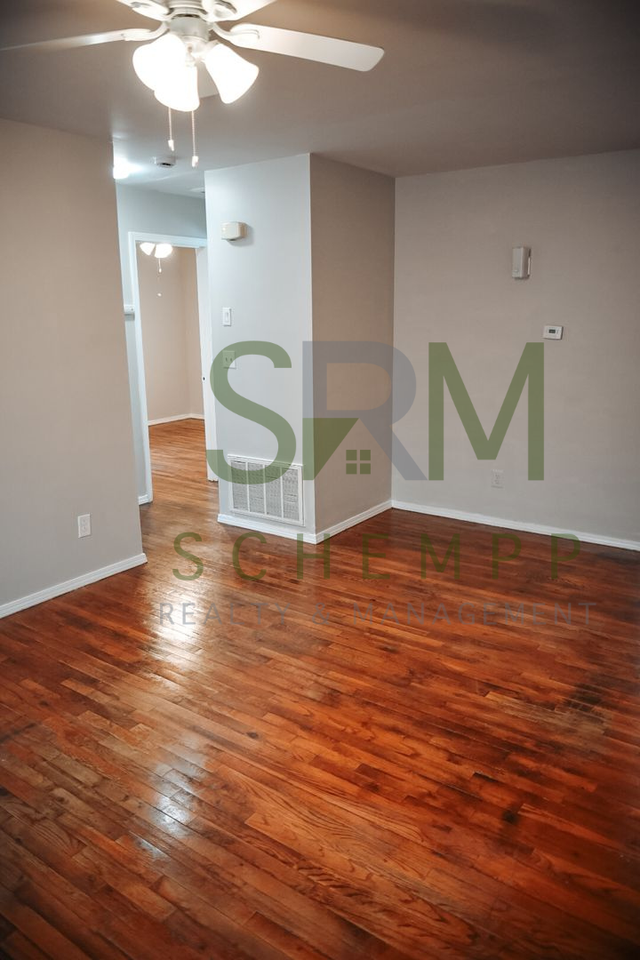 4700 Walnut Grove Ave - Photo 3 of 14