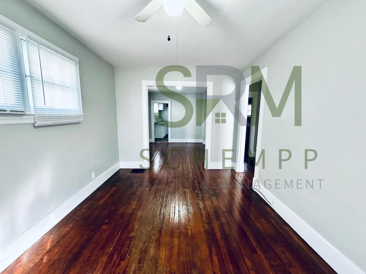 1735 W Hill St - Photo 4 of 19