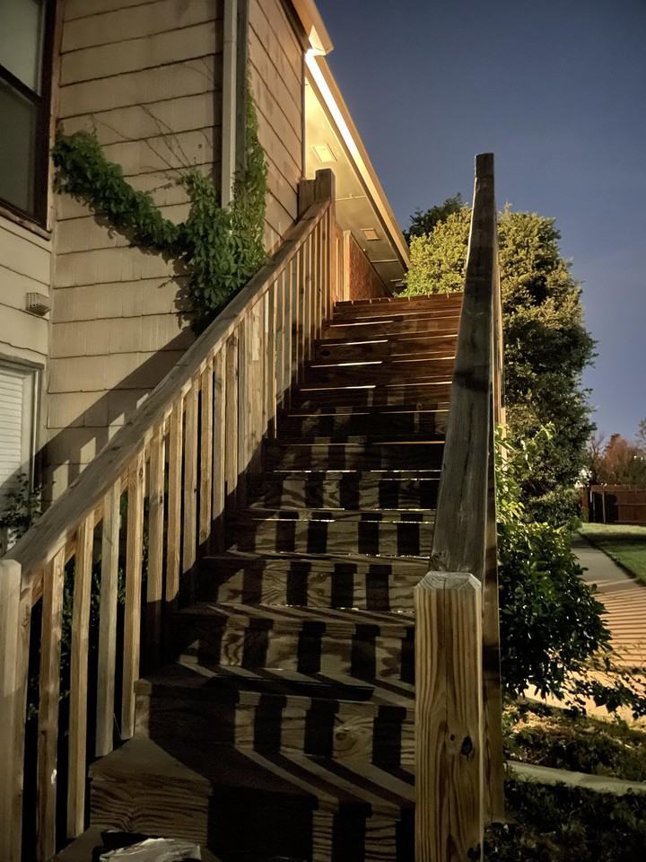 1000 Rambling Oaks Dr #8 - Photo 5 of 9