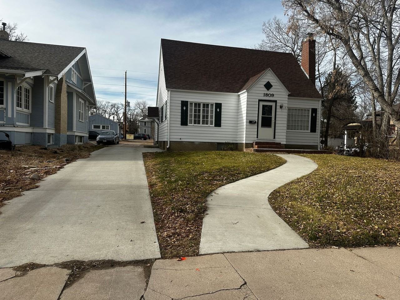 1809 10th Avenue - Photo 2 of 40