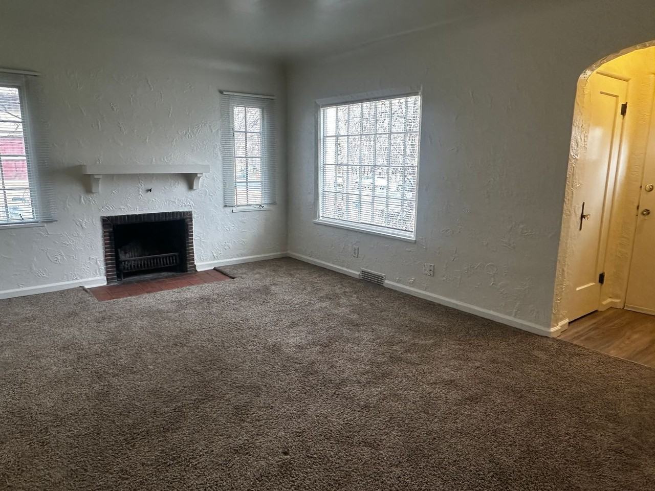 1809 10th Avenue - Photo 6 of 40