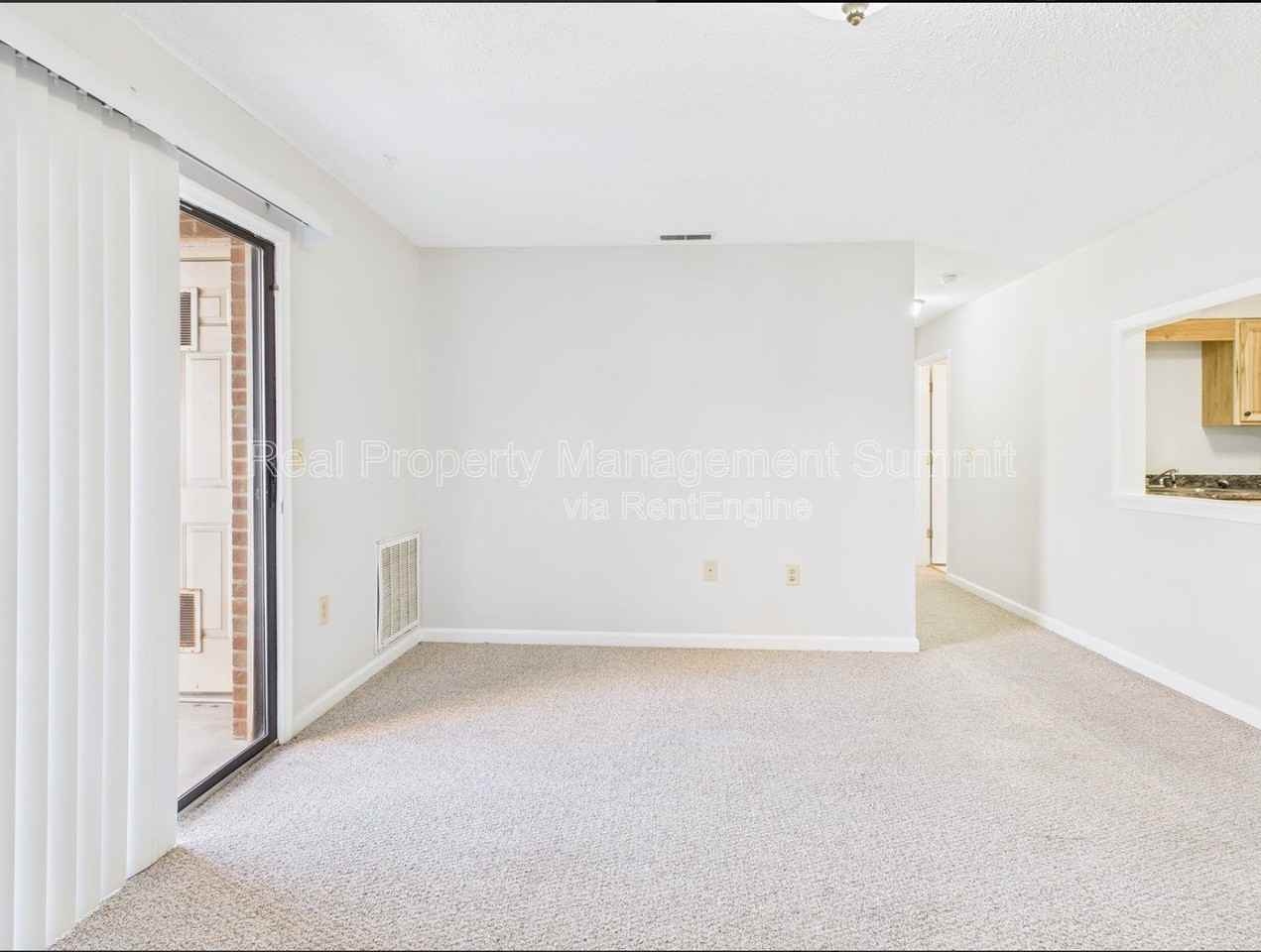 325 Campbell St #C6 - Photo 7 of 20