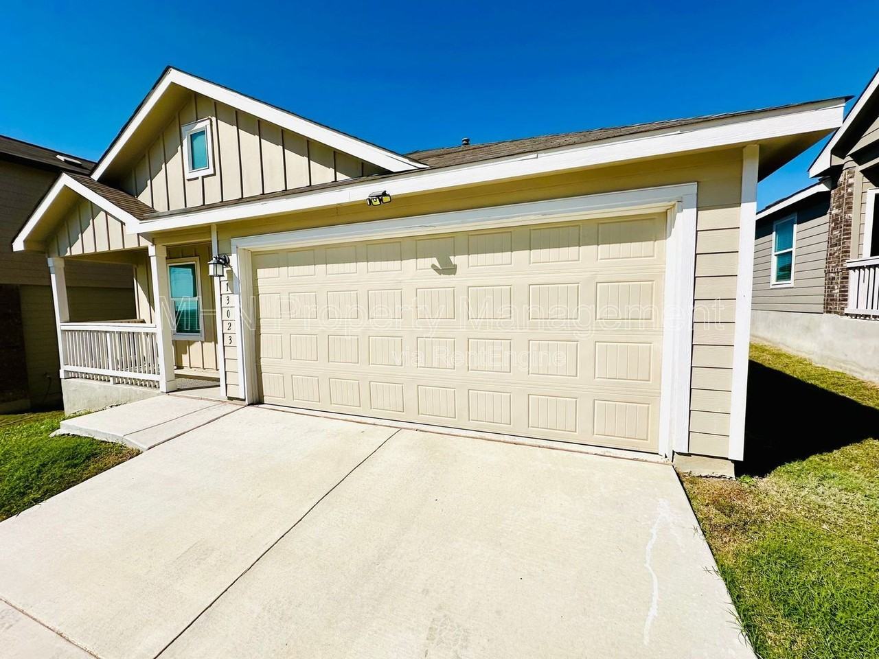 13023 Rosemary Cv - Photo 3 of 15