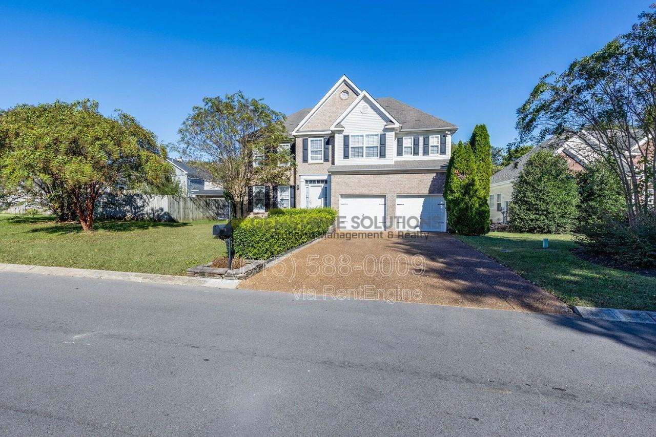 1035 Watauga Ct - Photo 3 of 50