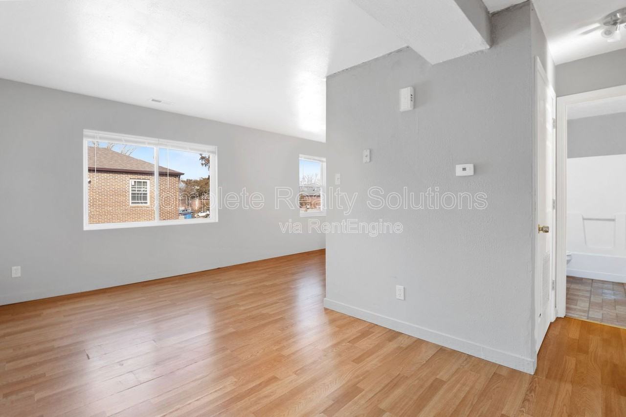 334 Mount Everest Dr #D - Photo 6 of 18