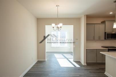 1175 Citadel Ave - Photo 5 of 39