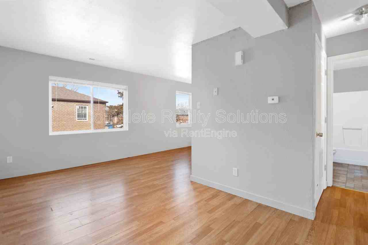 334 Mount Everest Dr #B - Photo 3 of 14