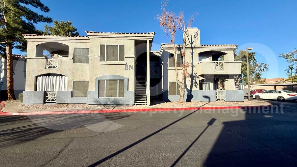 600 W Grove Pkwy #2066 - Photo 2 of 17