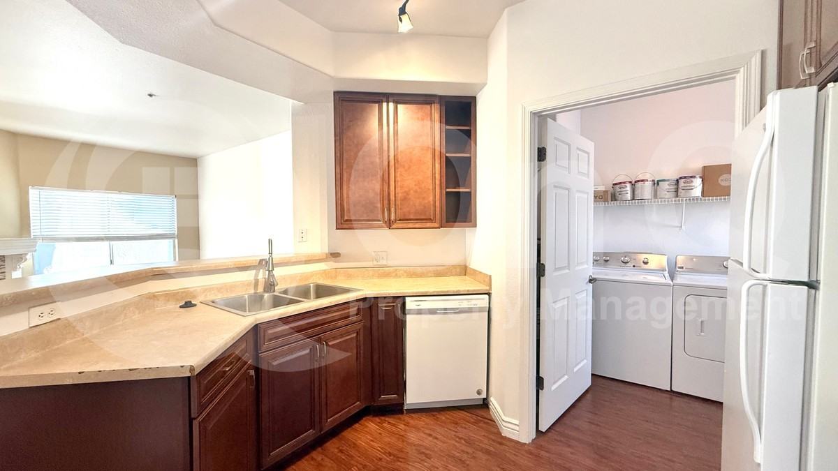 600 W Grove Pkwy #2066 - Photo 7 of 17