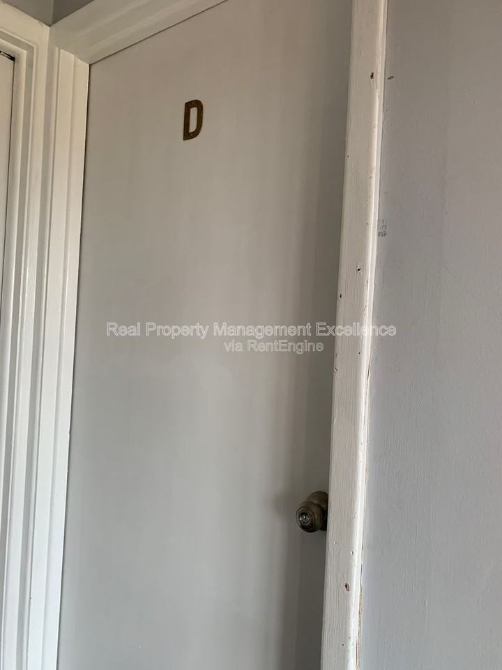 1136 Gorman St #D - Photo 2 of 16