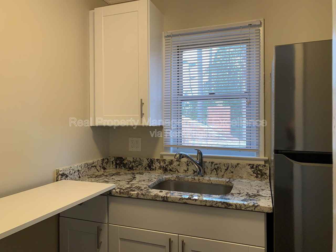 1136 Gorman St #D - Photo 6 of 16