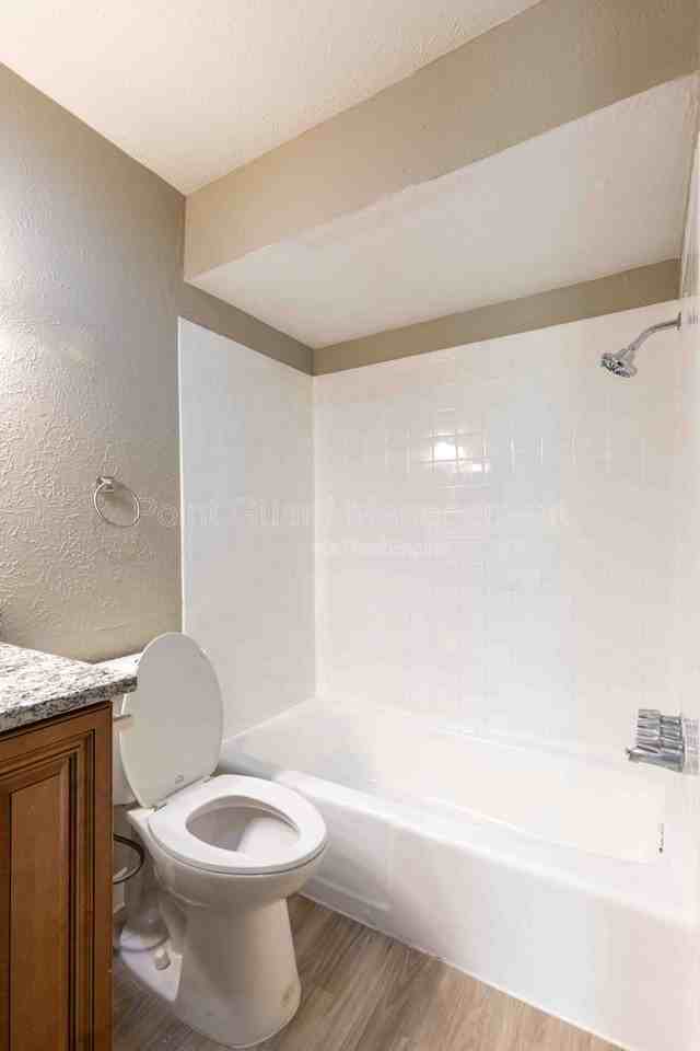 4590 W Kiest Blvd #2103 - Photo 3 of 24