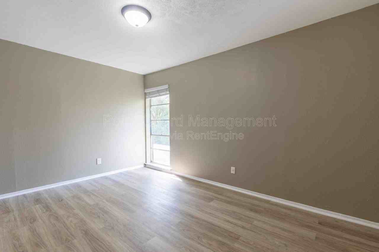 4590 W Kiest Blvd #2103 - Photo 5 of 24