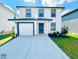 featured image of 14402 Navidad Pike