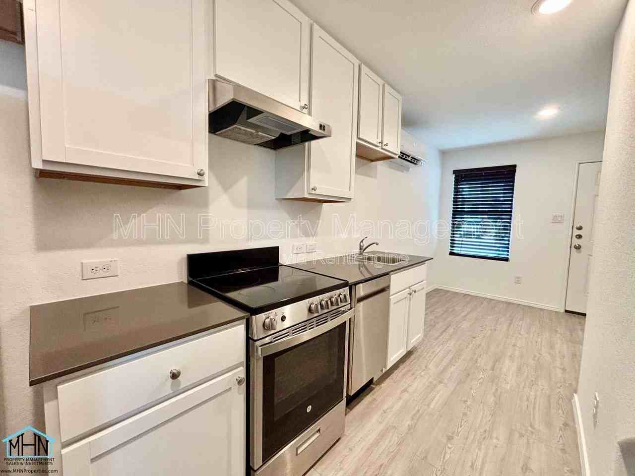 7125 Elm Cv - Photo 7 of 26