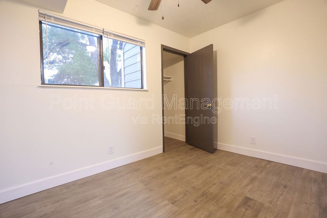 3034 S 68th Ct - Photo 5 of 23