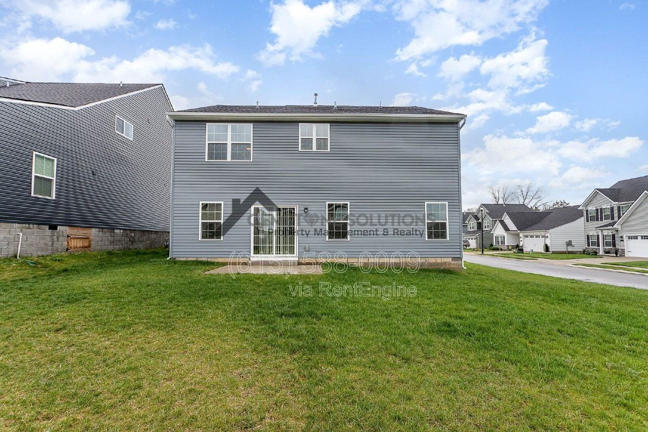 3301 Somerset Ln - Photo 2 of 25