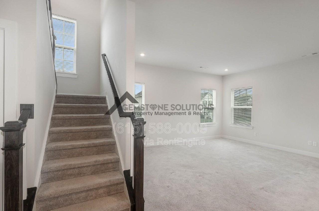 3301 Somerset Ln - Photo 6 of 25