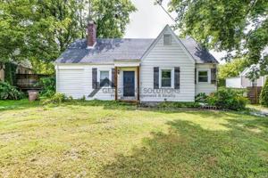 featured image of 2930 Primrose Cir