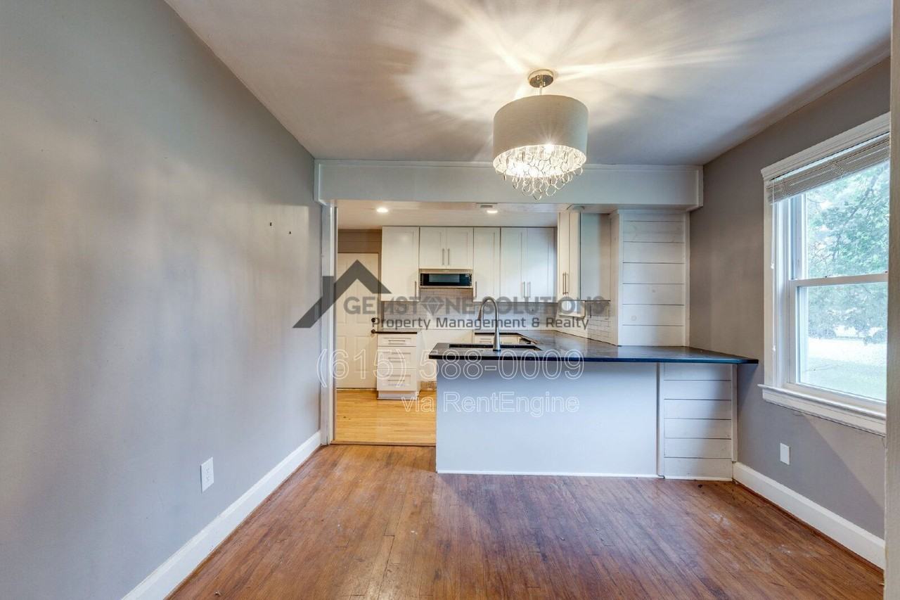 2930 Primrose Cir - Photo 7 of 50